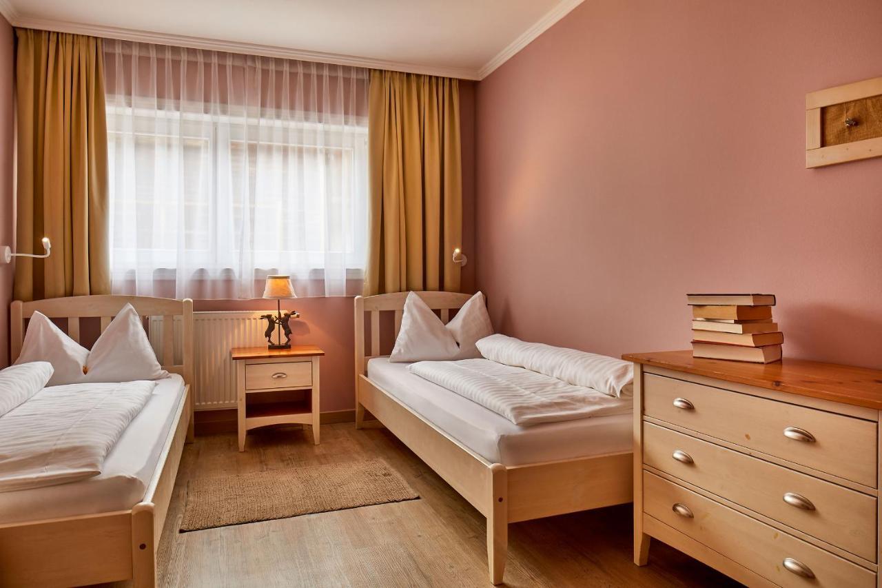 Appartamenti La Sajun & Les Viles La Villa  Kültér fotó