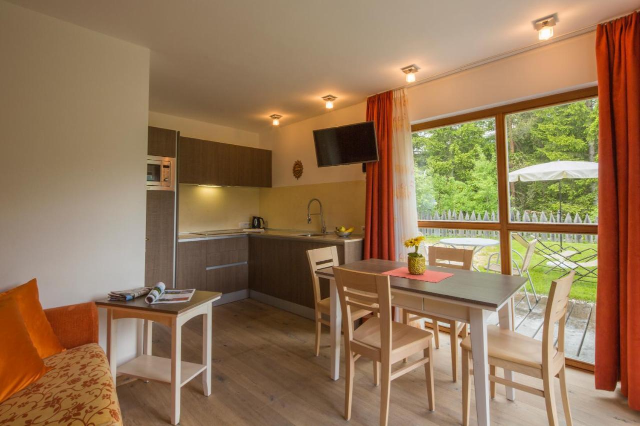 Appartamenti La Sajun & Les Viles La Villa  Kültér fotó