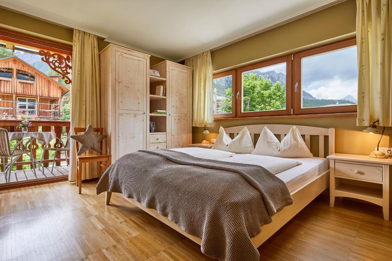 Appartamenti La Sajun & Les Viles La Villa  Kültér fotó