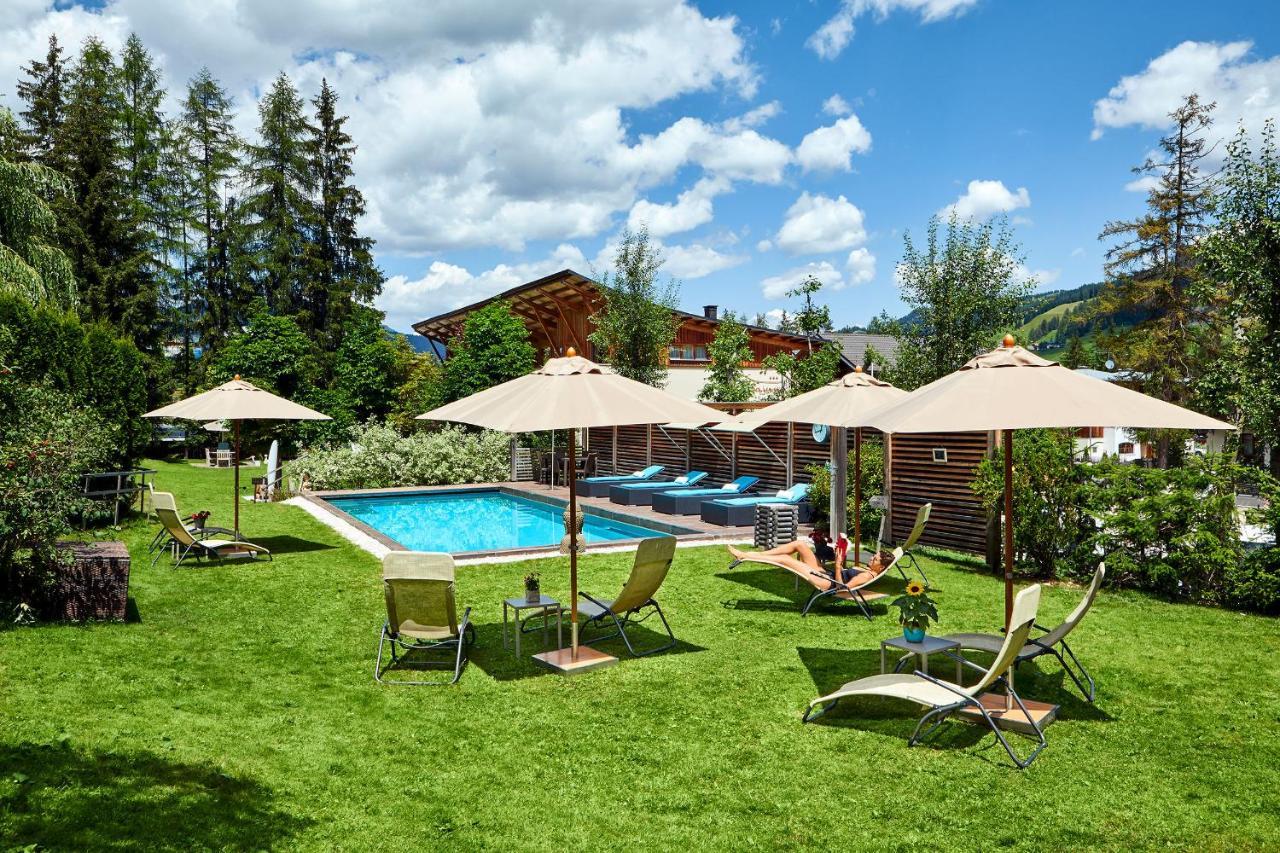 Appartamenti La Sajun & Les Viles La Villa  Kültér fotó